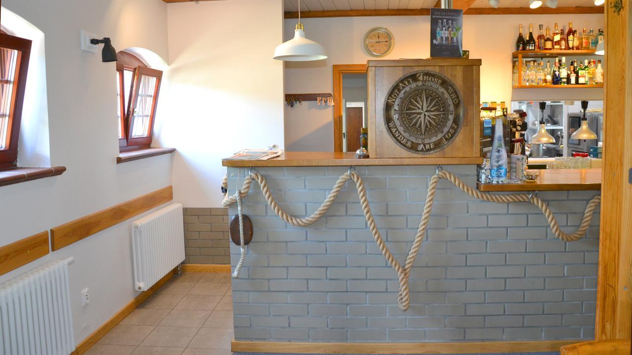 Tawerna Kaper Otel Iława Dış mekan fotoğraf